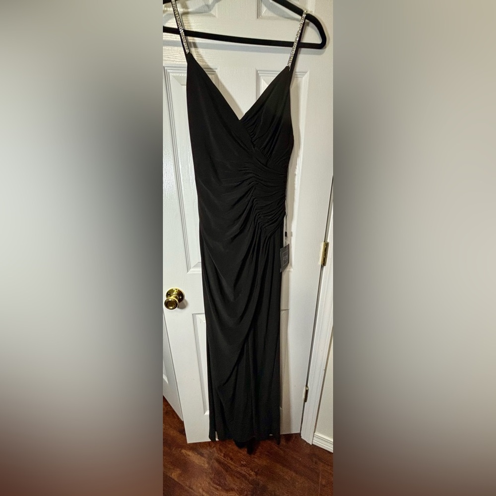 NWT IEENA FOR MAC DUGGAL SZ 2 BLACK Faux Wrap With Open Wrap Dress ##26695 - Picture 5 of 11